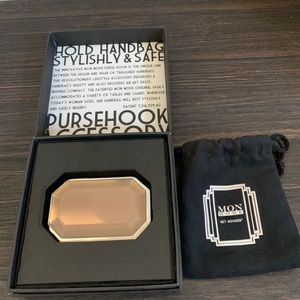 Mon Mode Stylish Purse Hook/Holder